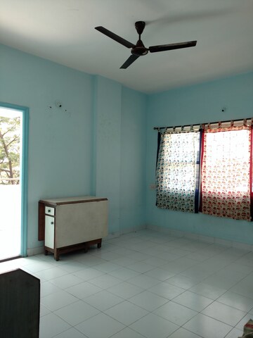 Master Bedroom in 2 BHK Apartment at Kumar Aangan, Yerawada – for Rent