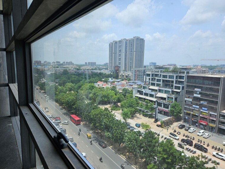 Exterior View, science city Commercial Office Space 2400 Sq.Ft. In Science City Ahmedabad 9013553
