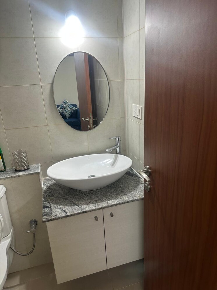 Bathroom, bhartiya-city 1 RK 510 Sq.Ft. Apartment In Thanisandra Main Road Bangalore 9013564