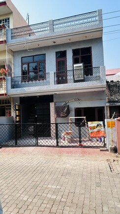 5 BHK + Extra Room Independent House For Sale in Sector 10