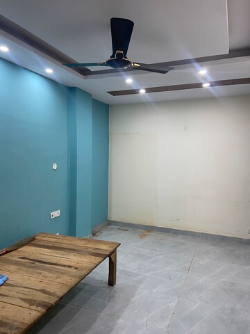 Room in 3 BHK Builder Floor at Chattarpur – for Rent