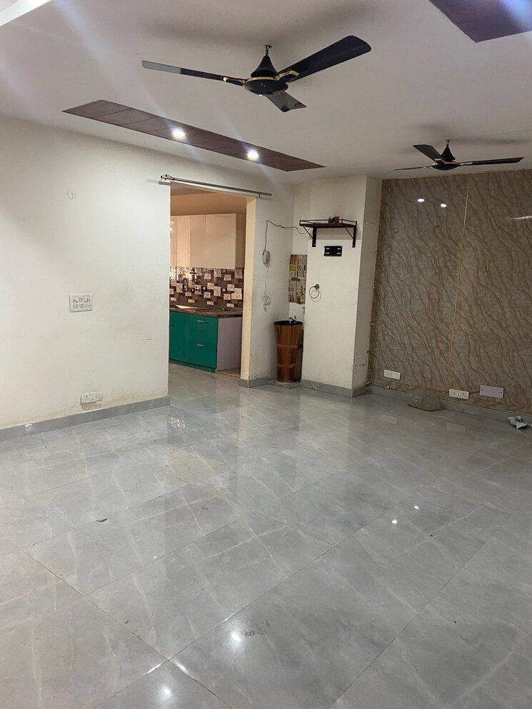 Kitchen, chattarpur 3 Bedroom 2000 Sq.Ft. Builder Floor In Chattarpur Delhi 9013606