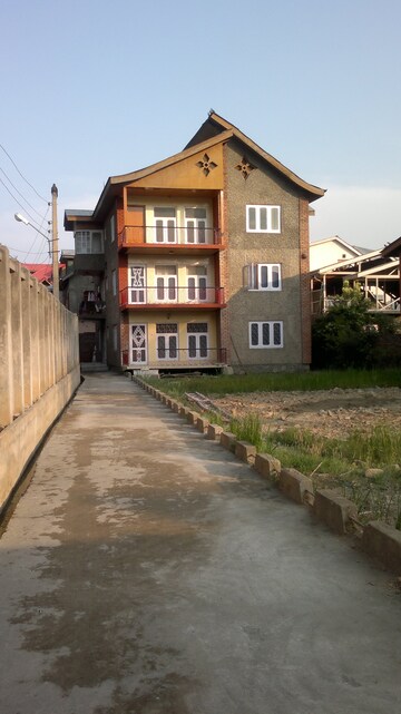 6+ BHK Villa For Sale in Sanat Nagar