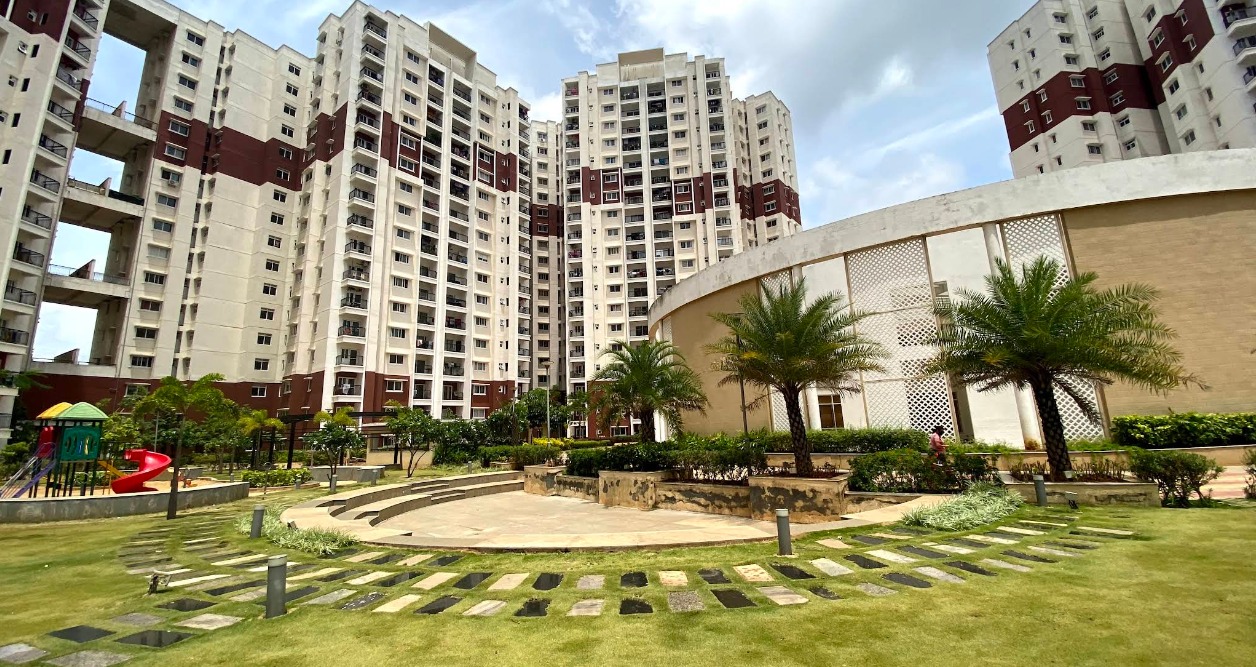 2.5 BHK + Pooja Room Apartment For Sale in Prestige Sunrise Park