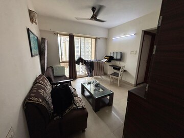Living Room in  Pg at Goregaon East – for Rent