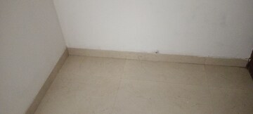 Room in 4 BHK Apartment at Sector 6 Dwarka – for Sale