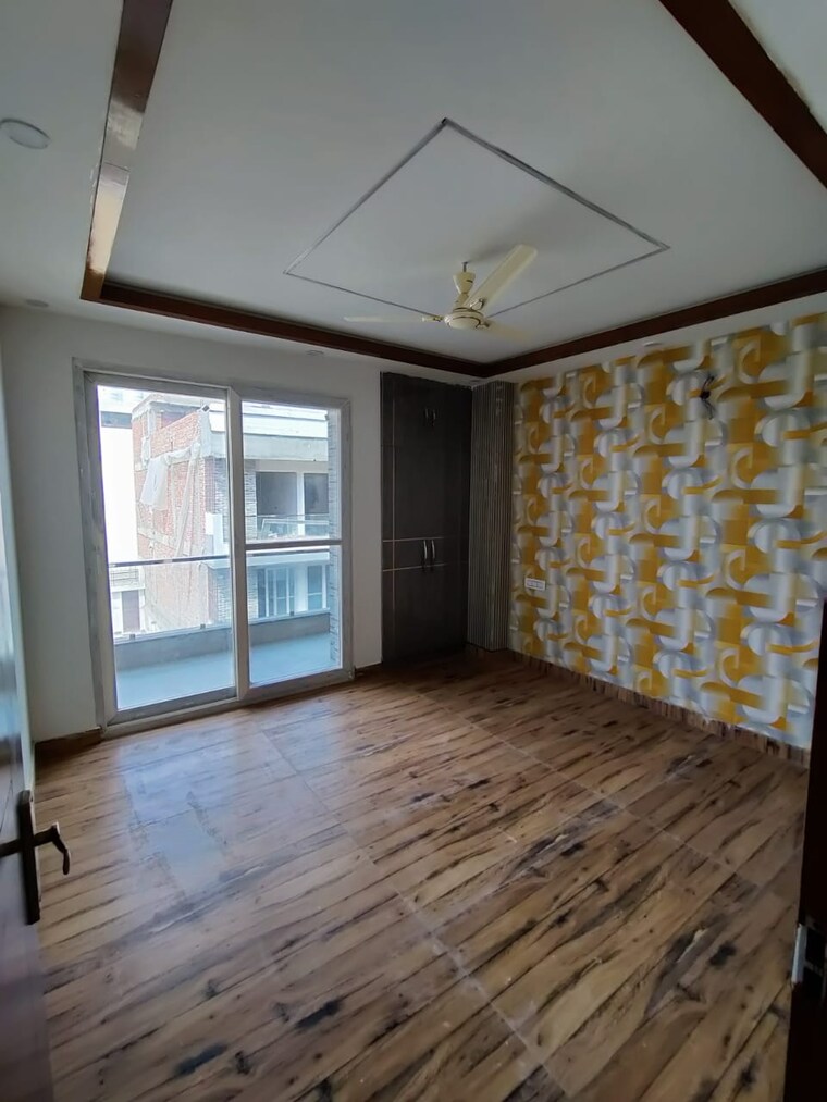 Room, gms road 3 Bedroom 1450 Sq.Ft. Builder Floor In Gms Road Dehradun 9013765