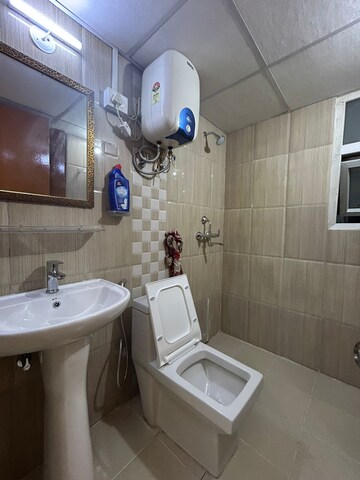 Bathroom in 3 BHK Apartment at Habitech Greens, Tech Zone 4 Greater Noida – for Rent