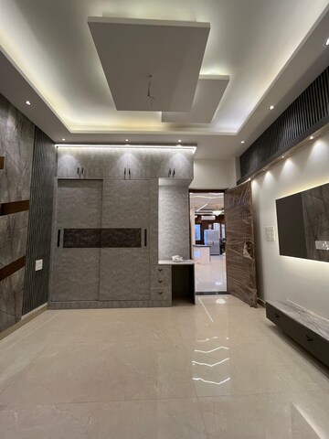 Kitchen in 5 BHK Independent House at Gms Road – for Sale