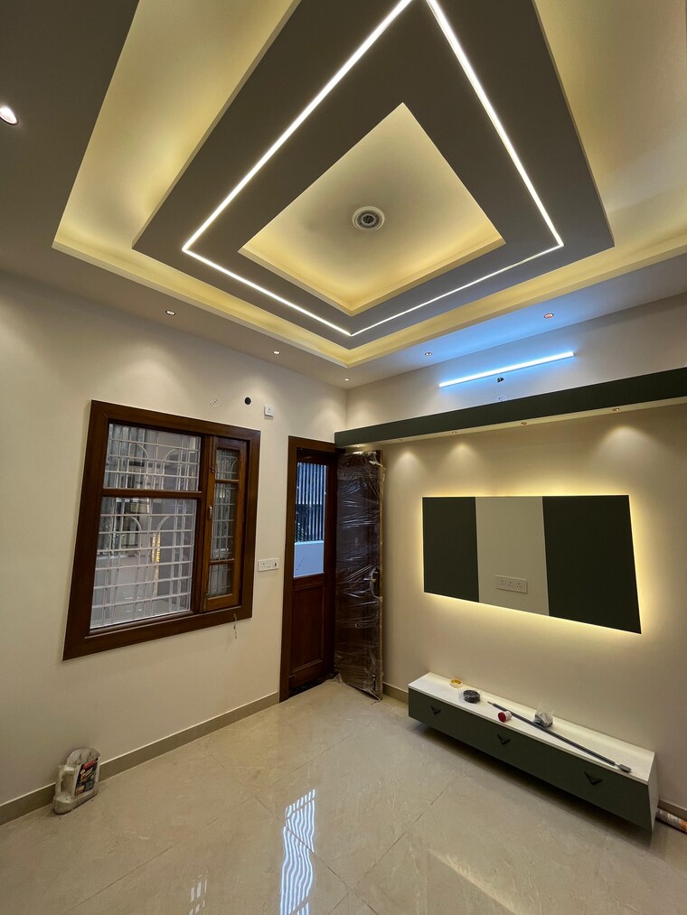 Room, gms road 5 Bedroom 167 Sq.Yd. Independent House In Gms Road Dehradun 9013778