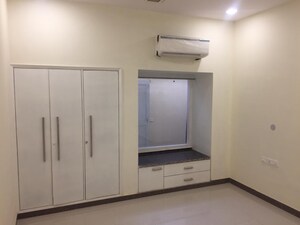 Room in 2 BHK Builder Floor at Boutique Residential Apartments A-4 1, Vasant Vihar – for Sale