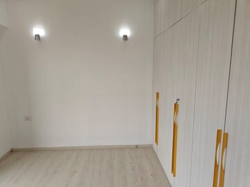 Room in 2 BHK Apartment at M3M Heights, Sector 65 – for Rent