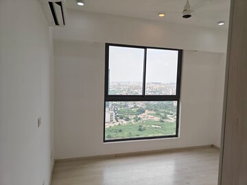 Room in 2 BHK Apartment at M3M Heights, Sector 65 – for Rent