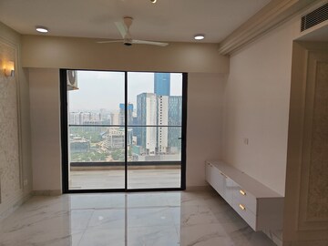 Room in 2 BHK Apartment at M3M Heights, Sector 65 – for Rent