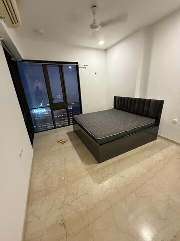 Bedroom in 2 BHK Apartment at Lodha The Park, Worli – for Rent