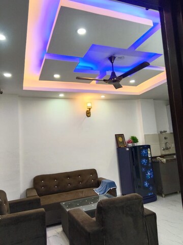 Furnished Amenities in 1 BHK Builder Floor at Saket – for Rent