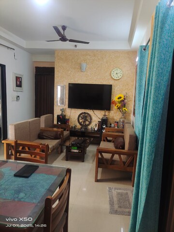 Living Room in 2.5 BHK Apartment at Hawelia Valencia Homes, Sector 1 Greater Noida – for Rent