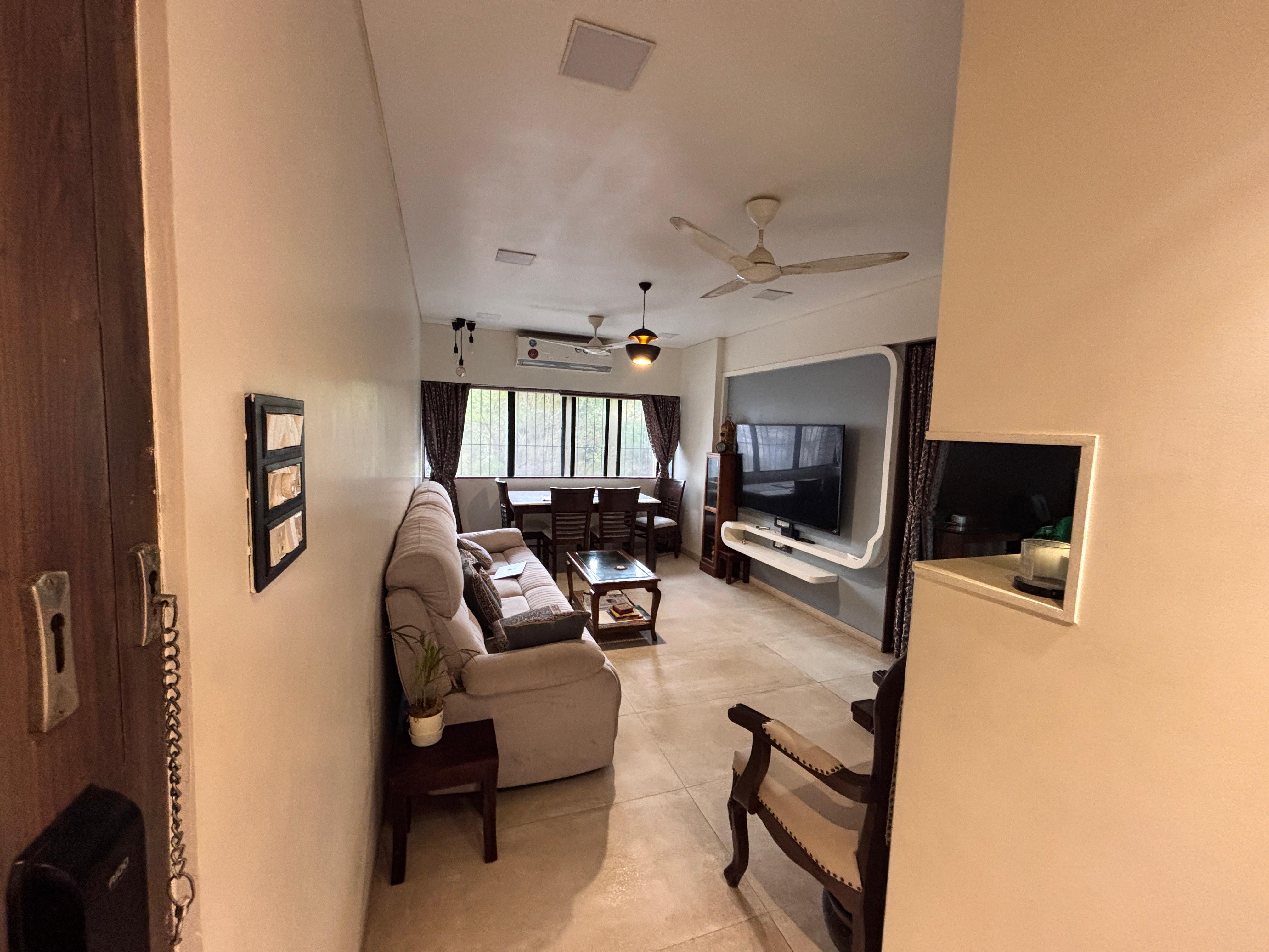 2 BHK Apartment For Rent in Versova Heaven CHS