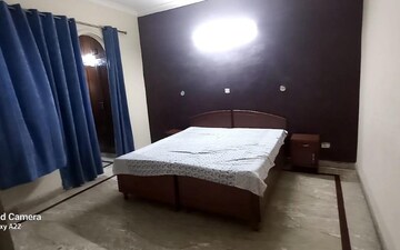 2 BHK Apartment For Rent in 3C Lotus Boulevard, Sector 100