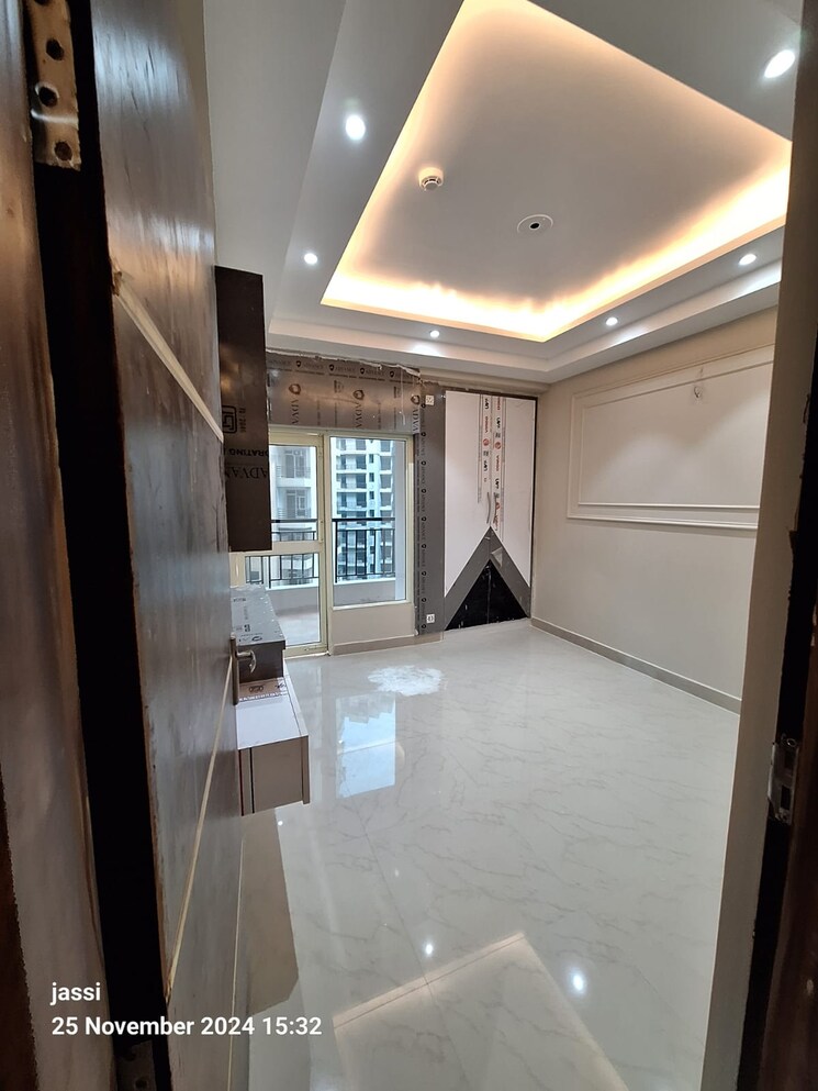 Kitchen, mahagun-mywoods 3 Bedroom 1240 Sq.Ft. Apartment In Sector 16c Greater Noida Greater Noida 9014041