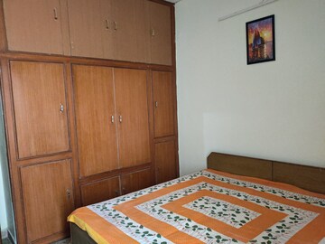 Bedroom in 2 BHK Independent House at Gomti Nagar – for Rent