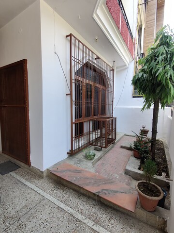 2 BHK Independent House – Exterior View View at Gomti Nagar - for Rent