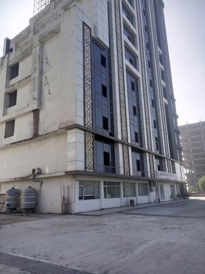 6+ BHK Villa – Exterior View View at VHR Winsten Park, Knowledge Park V Greater Noida - for Sale