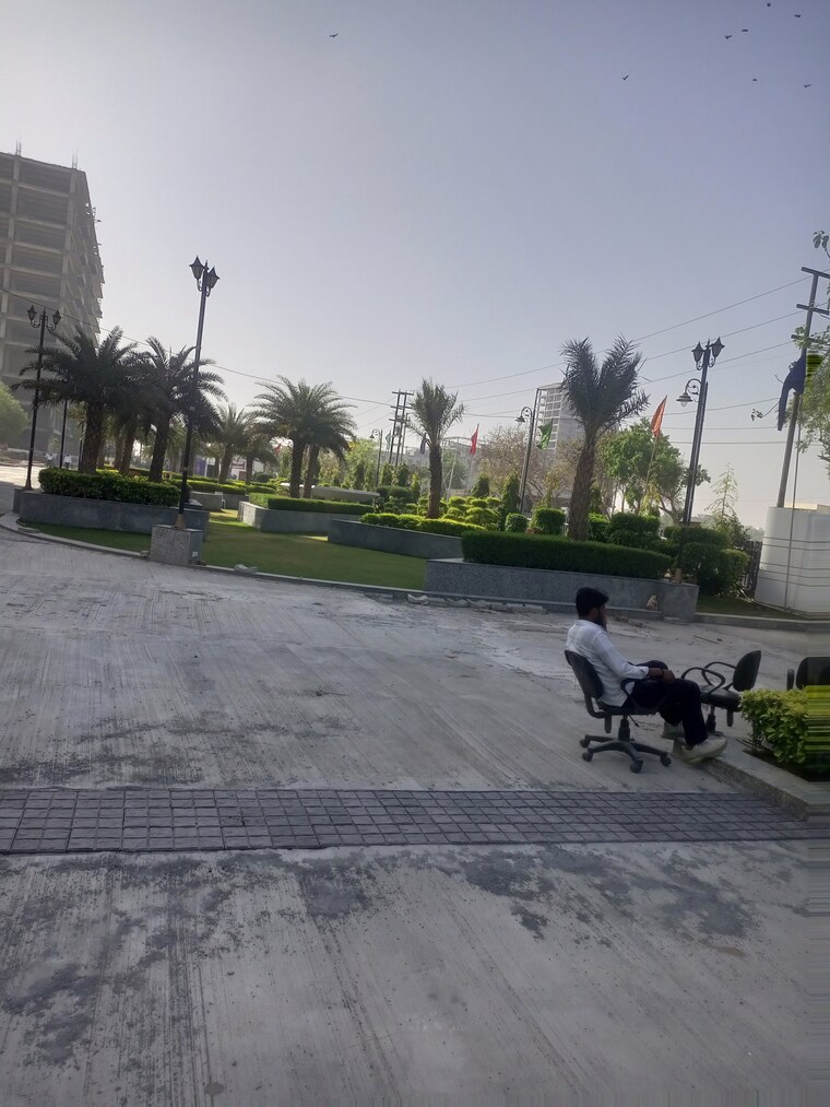  Parking, vhr-winsten-park 6+ Bedroom 5000 Sq.Ft. Villa In Knowledge Park V Greater Noida Greater Noida 8125095