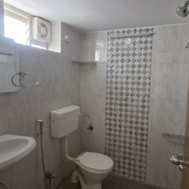 Bathroom, kondapur 3 Bedroom 1631 Sq.Ft. Builder Floor In Kondapur Hyderabad 9014131
