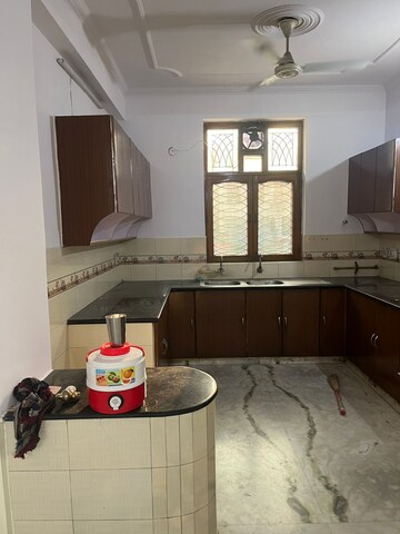 Kitchen in 3 BHK Villa at Sector 50 – for Rent