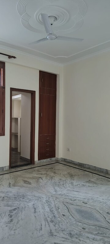 Room in 2 BHK Independent House at Sector 47 – for Rent