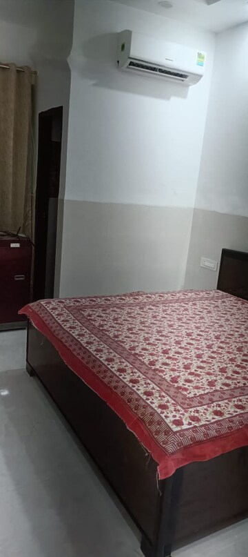 Bedroom in 2 BHK Builder Floor at Aerocity – for Rent