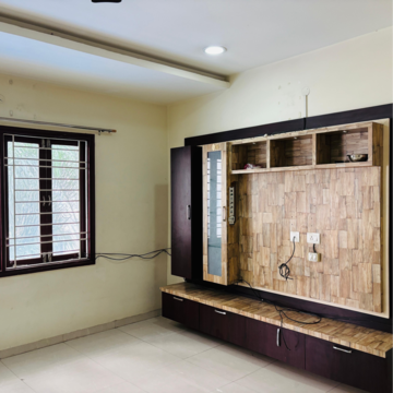 Room in 3 BHK Builder Floor at Kondapur – for Rent