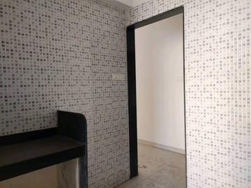 Room in 3 BHK Apartment at Arihant Anshula, Taloja – for Rent
