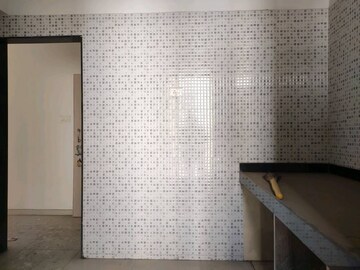 Room in 3 BHK Apartment at Arihant Anshula, Taloja – for Rent