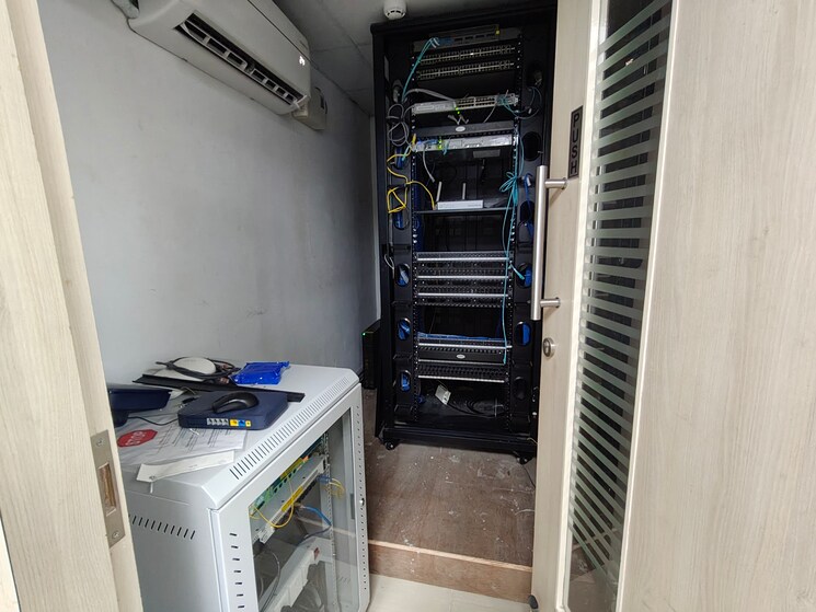 undefined, thyagaraya nagar Commercial Office Space in IT/SEZ 3186 Sq.Ft. In Thyagaraya Nagar Chennai 9014224