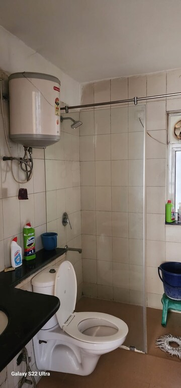 Bathroom in 3 BHK Apartment at Unitech Harmony, Sector 50 – for Rent