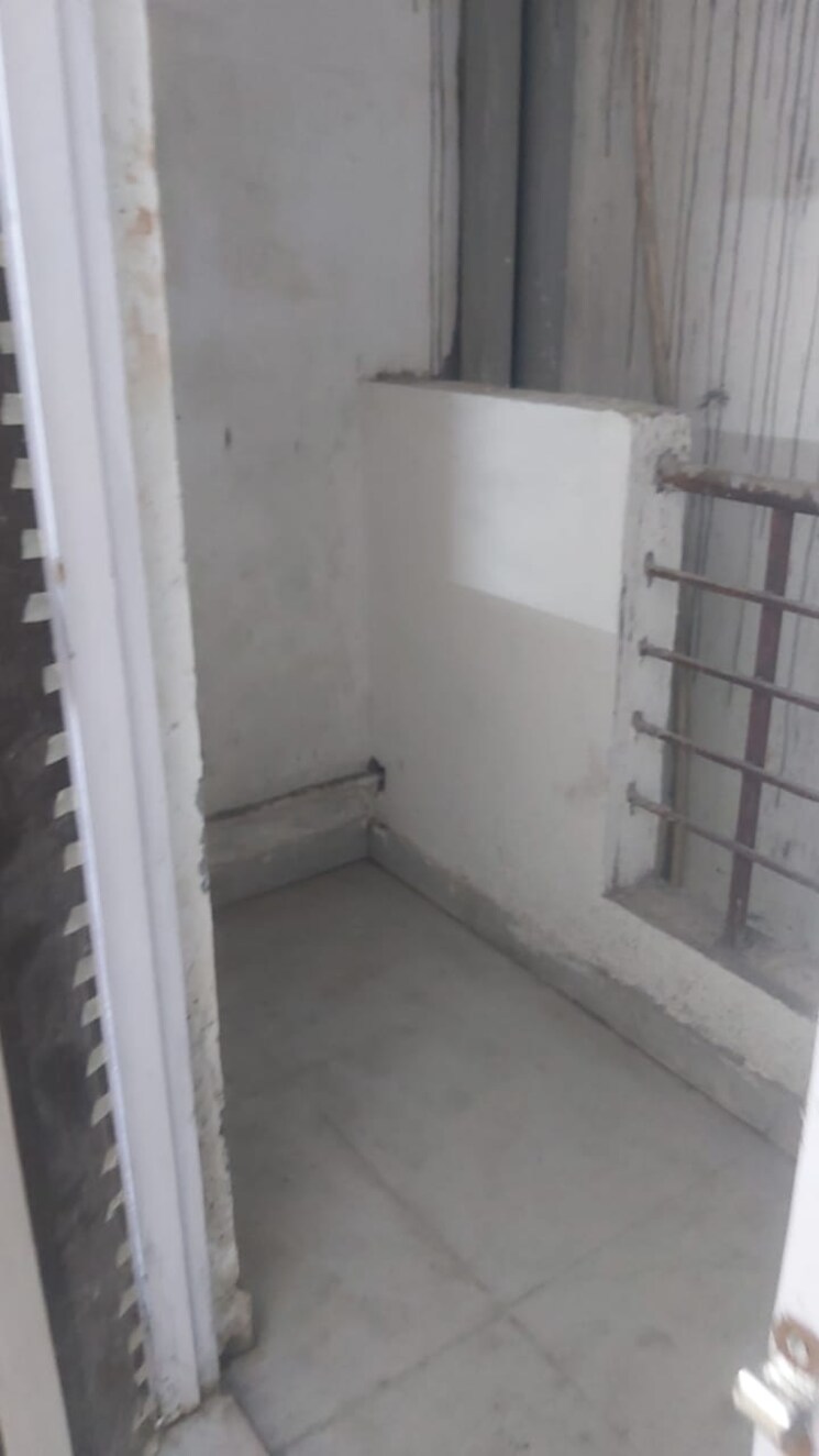 Balcony, mayur vihar 2.5 Bedroom 600 Sq.Ft. Builder Floor In Mayur Vihar Delhi 9014280