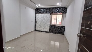 Room in 2 BHK Apartment at Sainikpuri – for Sale