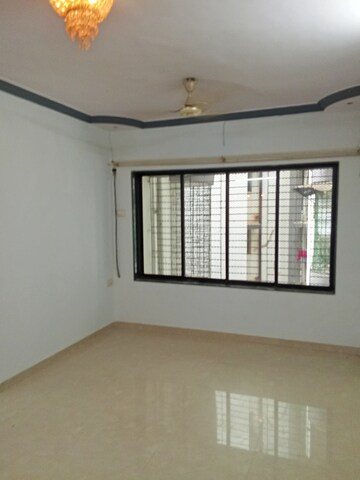 Room in 2 BHK Apartment at Leela Cliff CHS, Dahisar West – for Rent