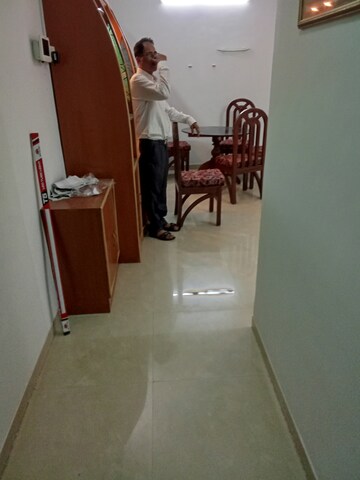 Furnished Amenities in 2 BHK Apartment at Leela Cliff CHS, Dahisar West – for Rent