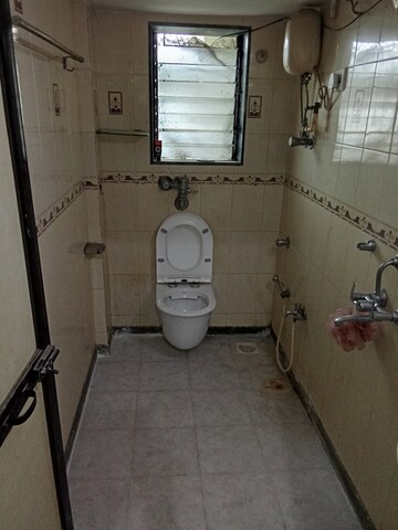Bathroom in 2 BHK Apartment at Leela Cliff CHS, Dahisar West – for Rent
