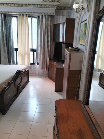 Living Room in 2 BHK Apartment at Raheja Vistas Phase II, Mohammadwadi – for Rent