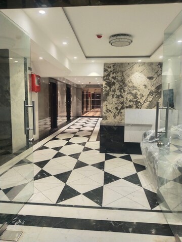 Parking in 3 BHK Apartment at Kalina – for Rent