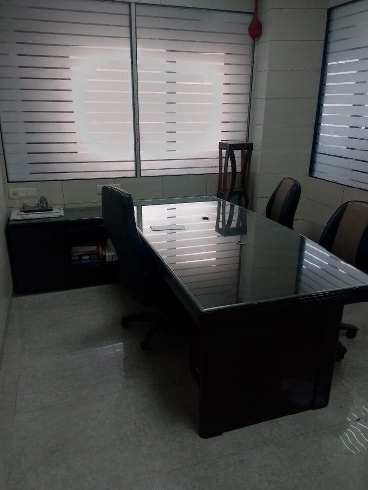 Team Area, laxmi nagar Commercial Office Space 760 Sq.Ft. In Laxmi Nagar Delhi 9014346