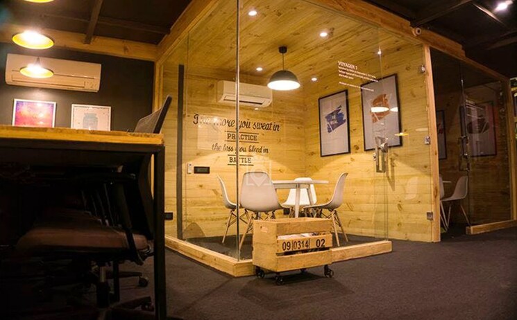 Living Room, laxmi nagar Commercial Office Space 760 Sq.Ft. In Laxmi Nagar Delhi 9014346