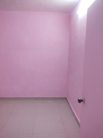 Room in 2 BHK Apartment at Kurla East – for Rent