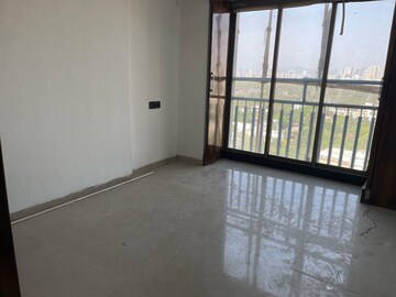 Room in 2 BHK Apartment at Versova – for Rent
