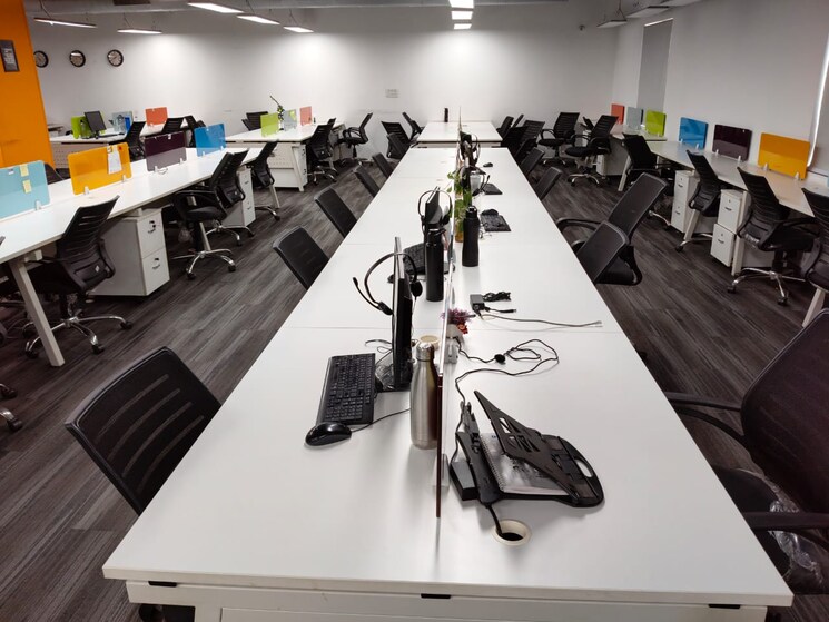 Gym, sector 62 Commercial Office Space 18000 Sq.Ft. In Sector 62 Noida 9014373