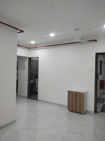 Room in 1 BHK Apartment at Roha Vatika, Kurla East – for Rent